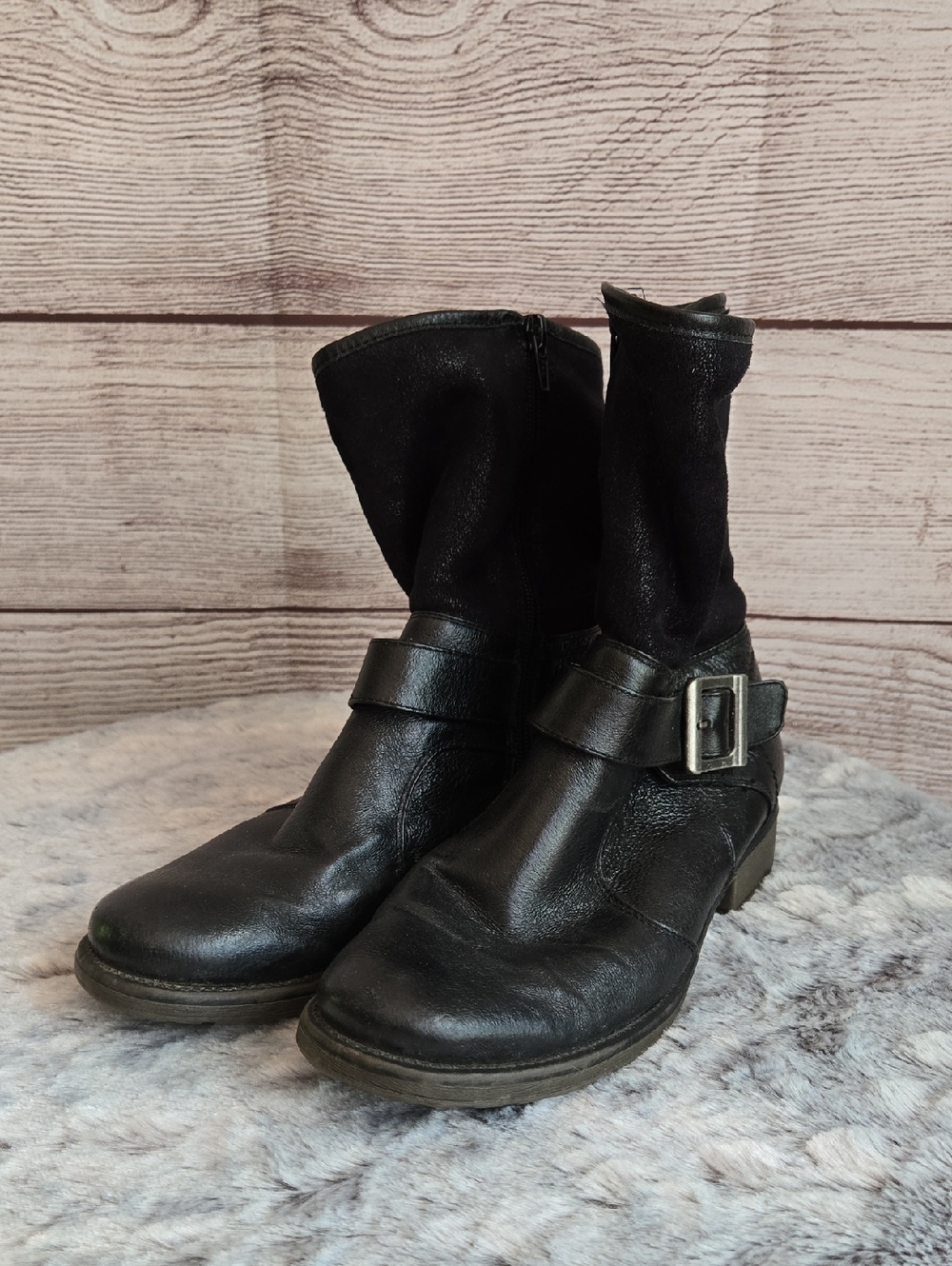 Baretraps Ankle Boots, Womens Size 8.5